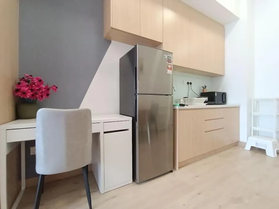 Col 23Ab Cozy Klcc View & Infinity Pool Studio Kuala Lumpur
