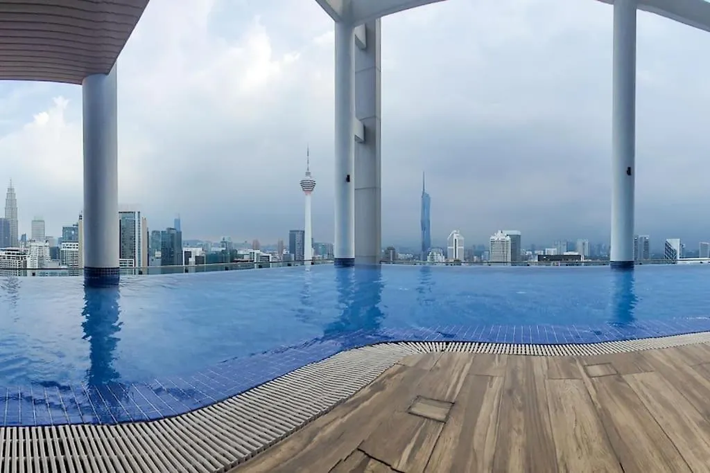 Lägenhet Col 23Ab Cozy Klcc View & Infinity Pool Studio Kuala Lumpur