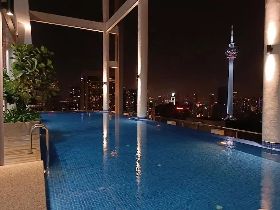 Col 23Ab Cozy Klcc View & Infinity Pool Studio Kuala Lumpur 0*,  Malaysia