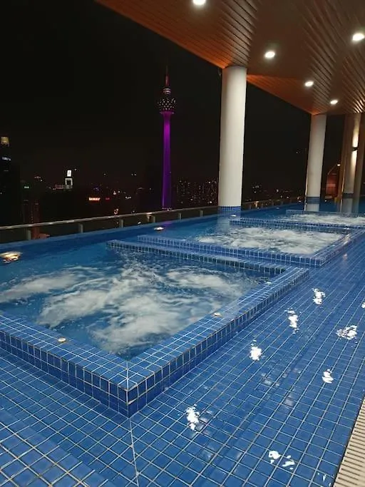 Appartamento Col 23Ab Cozy Klcc View & Infinity Pool Studio Kuala Lumpur Malesia